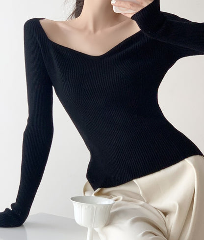 Petal Collar Knitted Off-shoulder Inner Bottoming Sweater